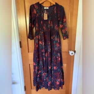 XS Natural Life floral maxi dress